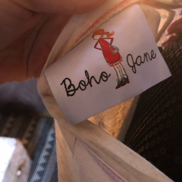 Boho Jane Embroidered Raglan - Picture 4 of 4